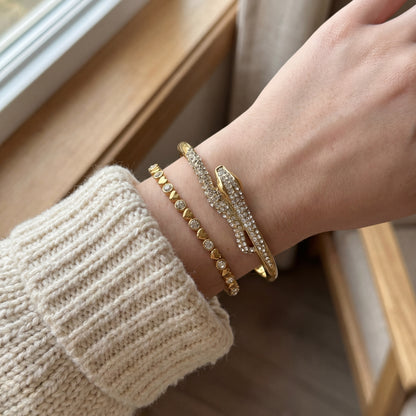 Valora Heart Bangle